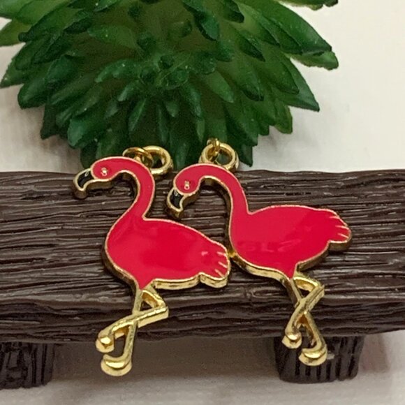 Flamingo Earring, Florida Earring, Gift Idea, Flamingo Jewelry, Silly Animals - Picture 2 of 9